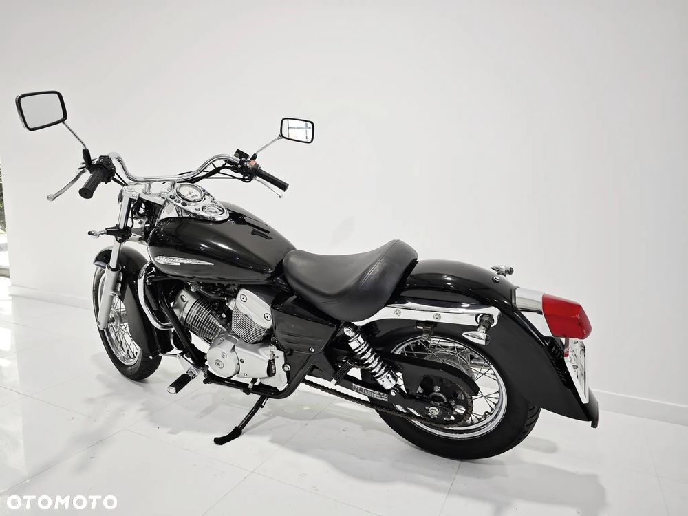 Honda Shadow - 12