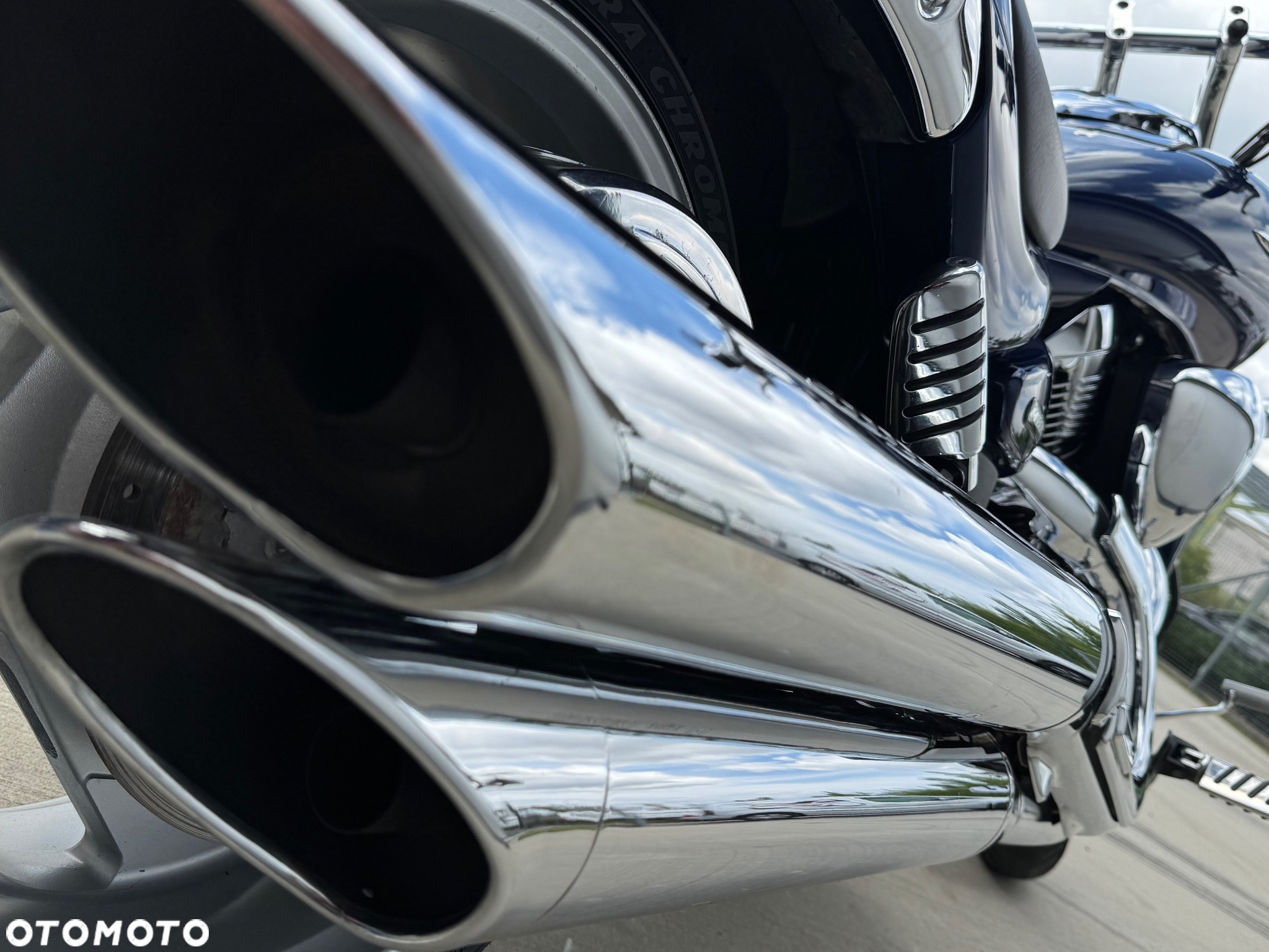 Suzuki Intruder - 28
