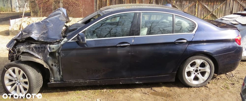 BMW 528i F10 X-DRIVE LAKIER A89 2.0 N20B20A NA CZĘŚCI - 6