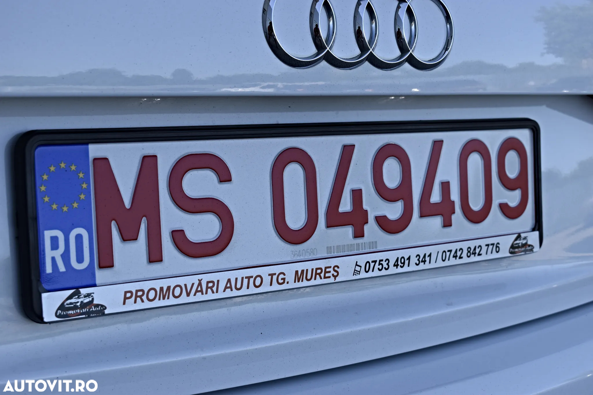 Audi A4 Avant 2.0 TDI DPF clean diesel multitronic Ambition - 25