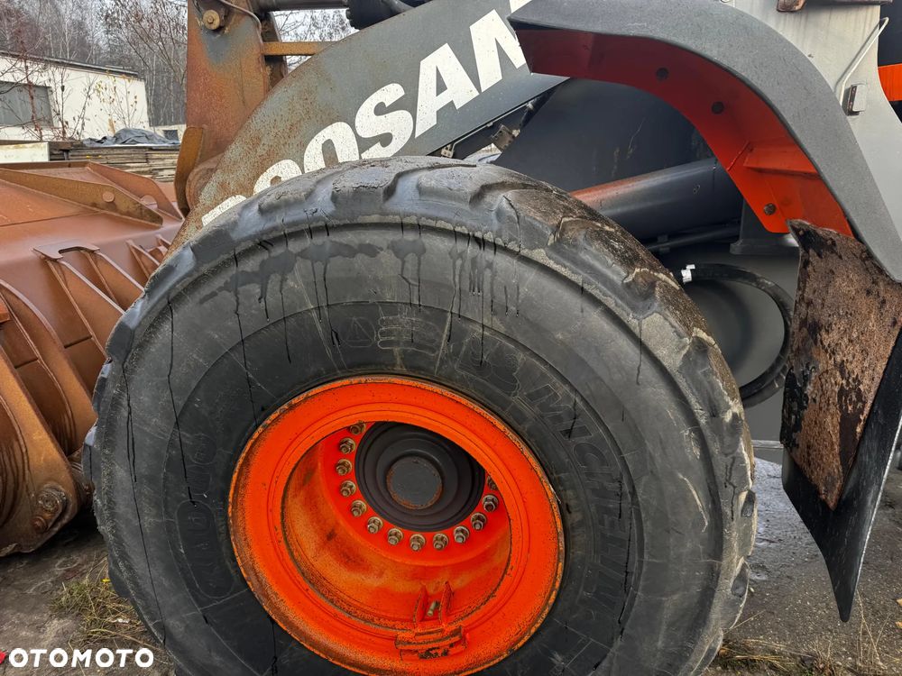 Doosan DL450 - 9