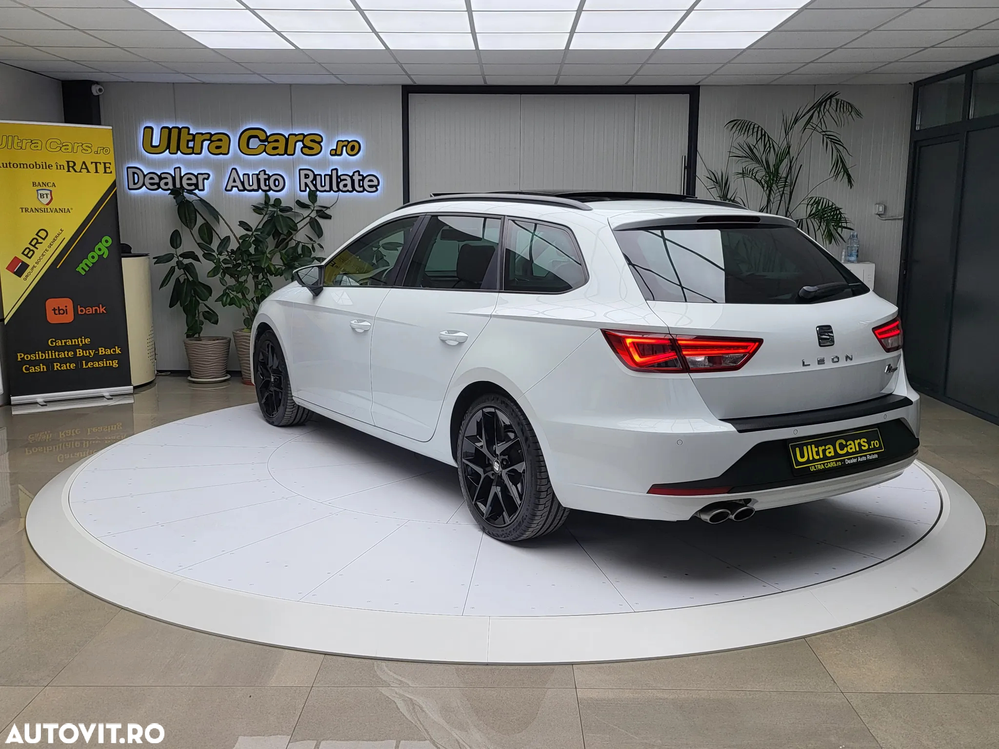 Seat Leon ST 2.0 TDI Start&Stop 4DRIVE FR - 4
