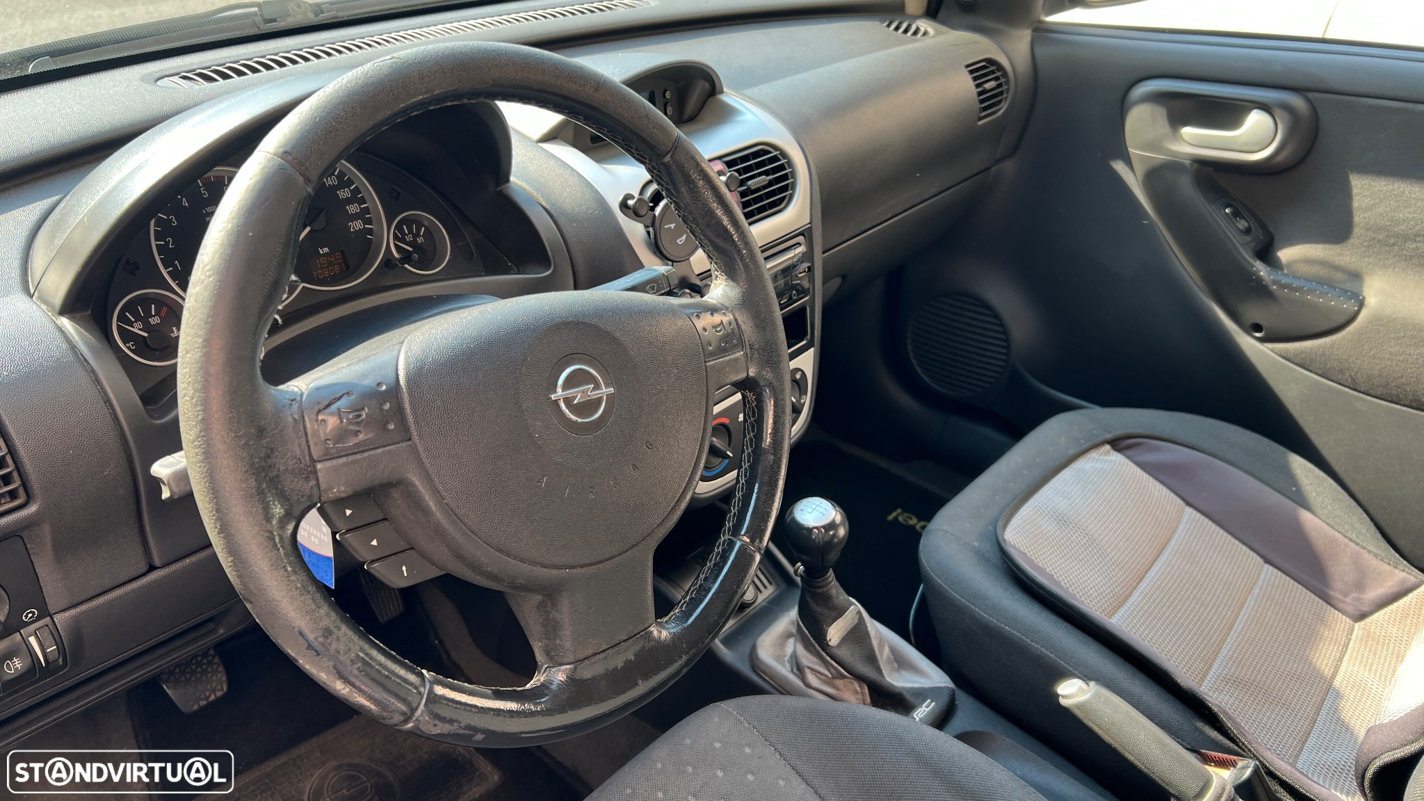 Opel Corsa 1.3 CDTi Cosmo - 10