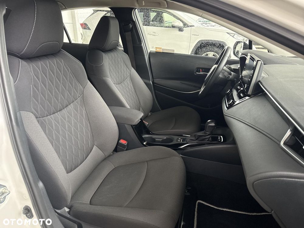 Toyota Corolla 1.8 Hybrid Comfort - 9