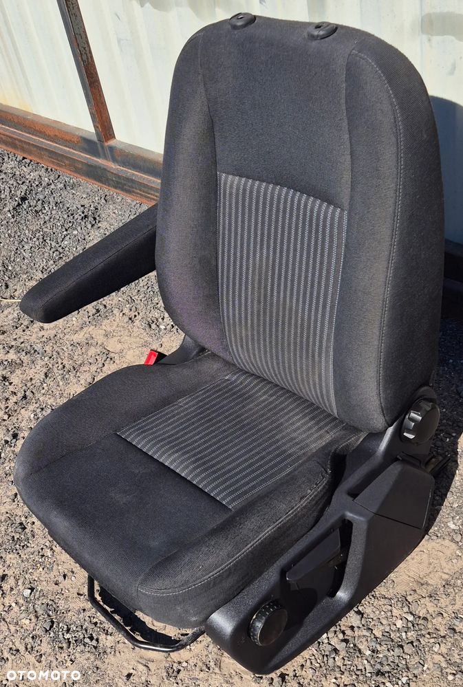 Fotel Lewy Kierowcy Siedzenie Ford Custom 2013- - 3