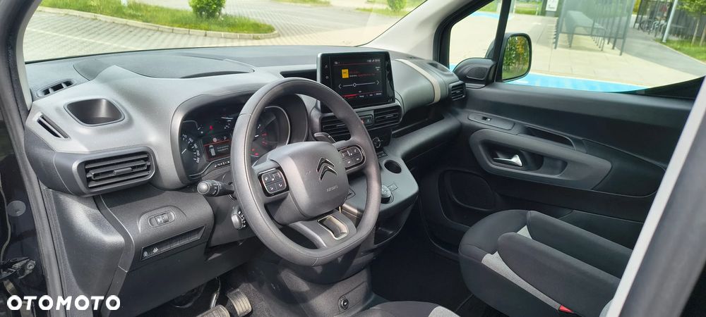 Citroën Berlingo XL 7-Sitzer PureTech 130 EAT8 FEEL - 8
