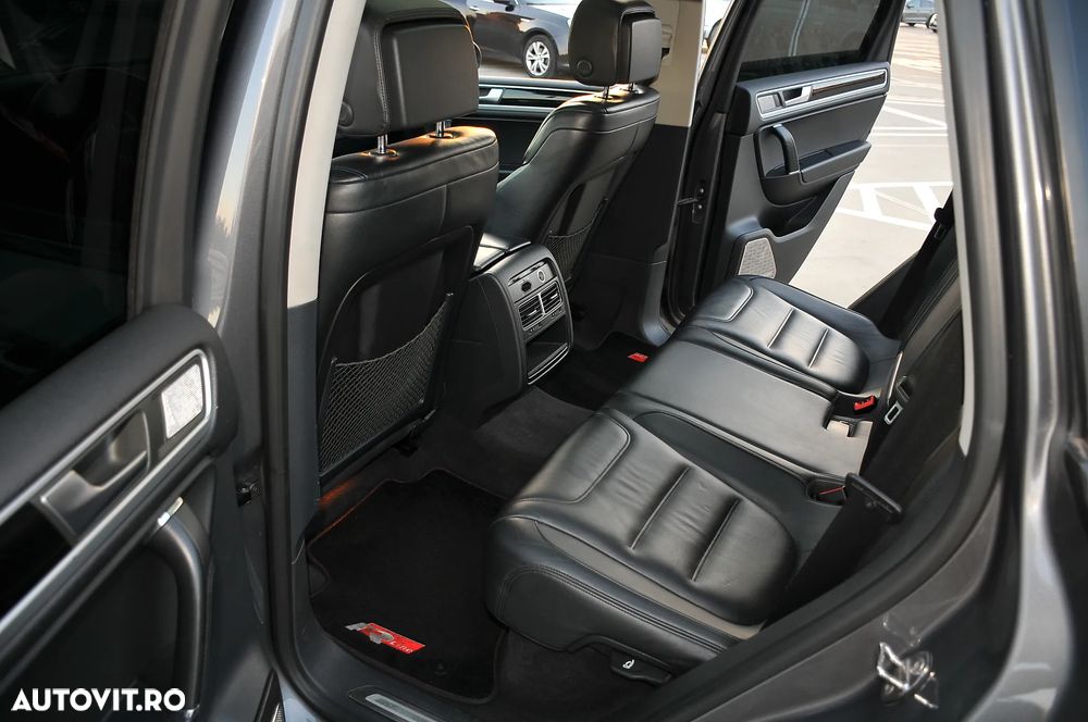 Volkswagen Touareg 3.0 V6 TDI BMT - 14