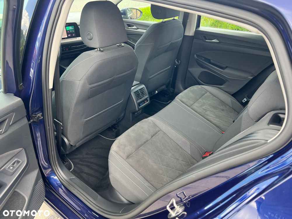 Volkswagen Golf 1.5 TSI ACT OPF DSG IQ.DRIVE - 31