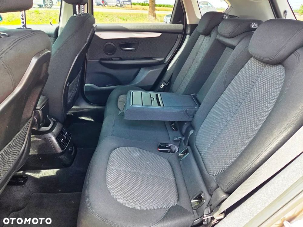 BMW Seria 2 218i Luxury Line - 30