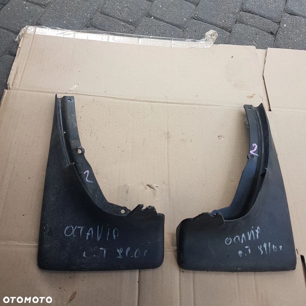 chlapacz osłona błotna skoda octavia I tył - 1
