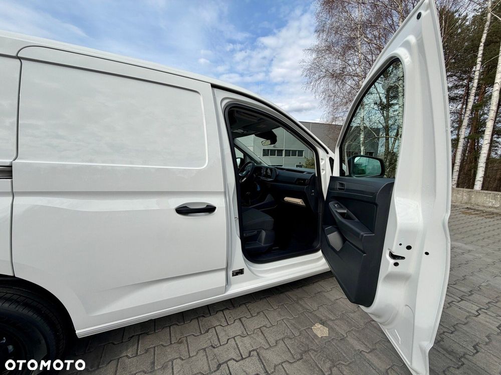Volkswagen Caddy Cargo silnik: 2,0 l TDI EU6 SCR  75 kW skrzynia biegów: manualna 6 -biegowa rozstaw osi: 2755 mm - 17