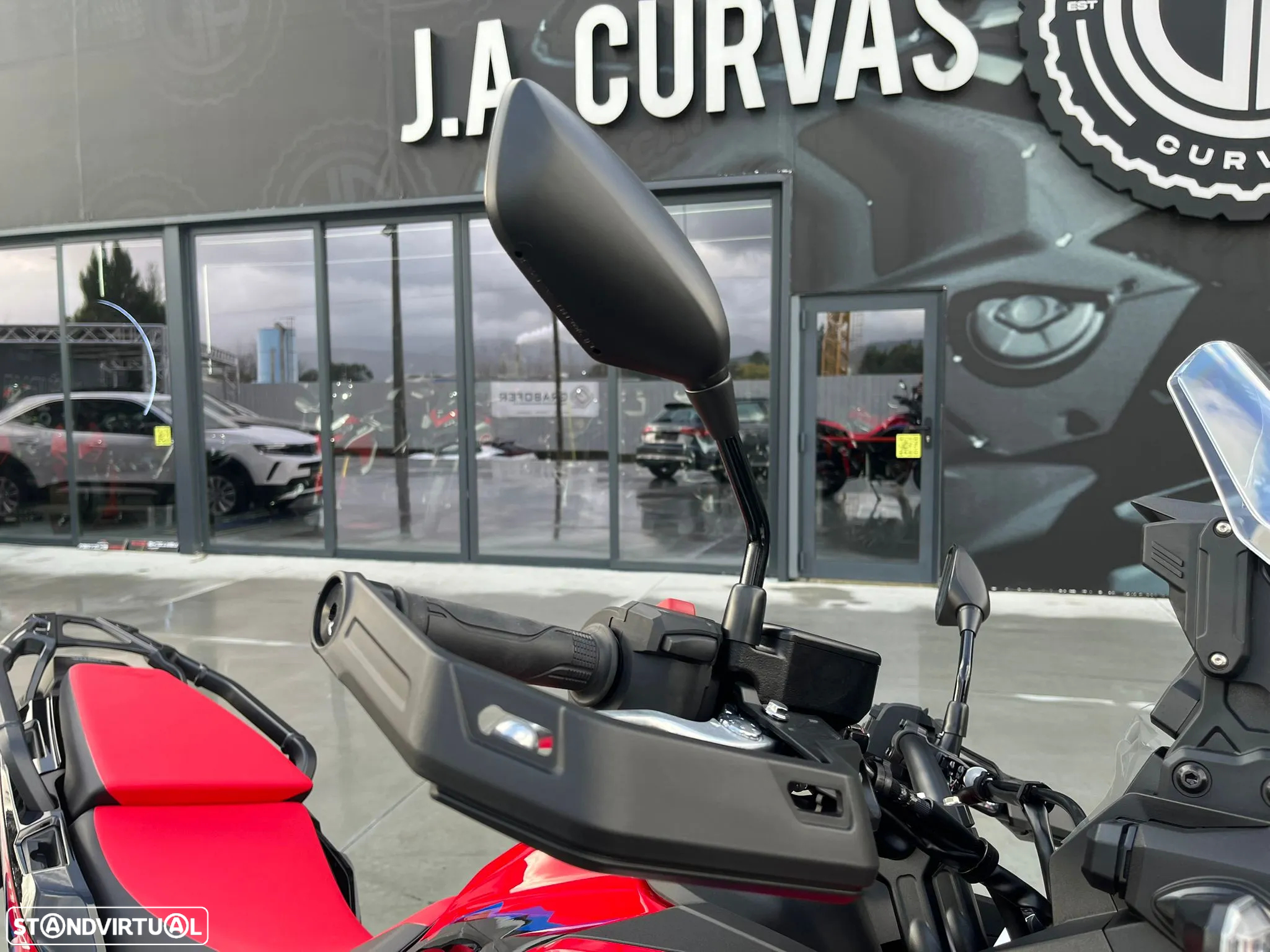 Honda CRF 1100l AFRICA TWIN 2025 - 5