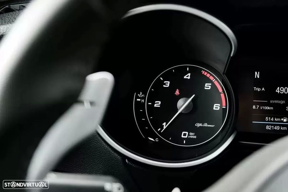 Alfa Romeo Stelvio 2.2 D Super AT8 - 29