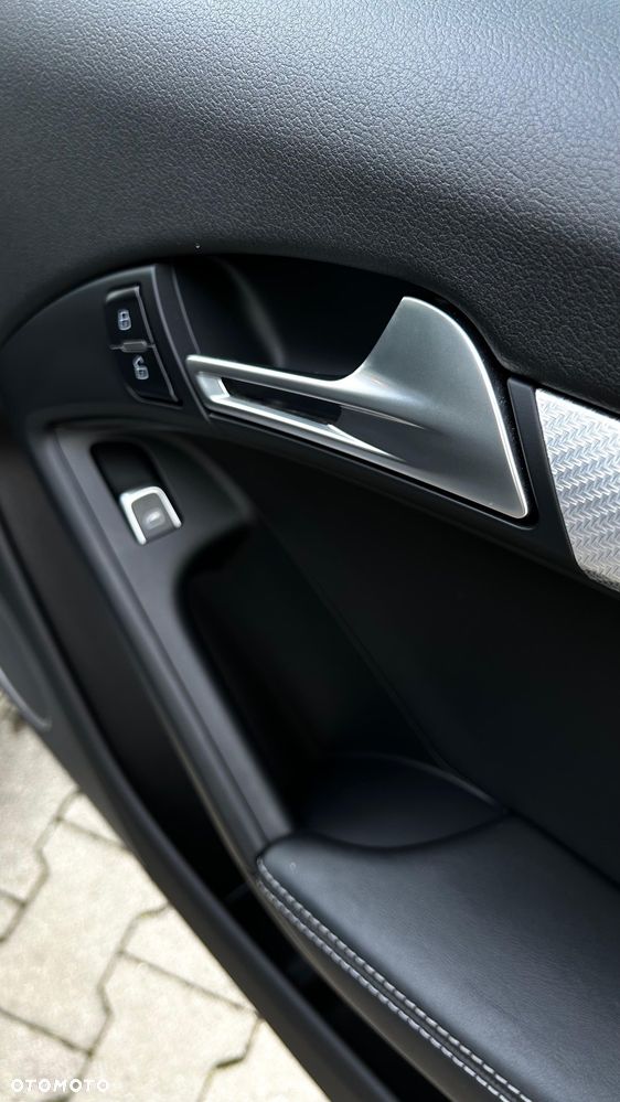 Audi RS5 Coupé S tronic - 15