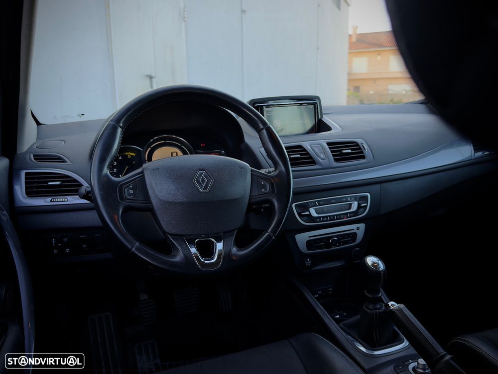 Renault Mégane Sport Tourer - 7