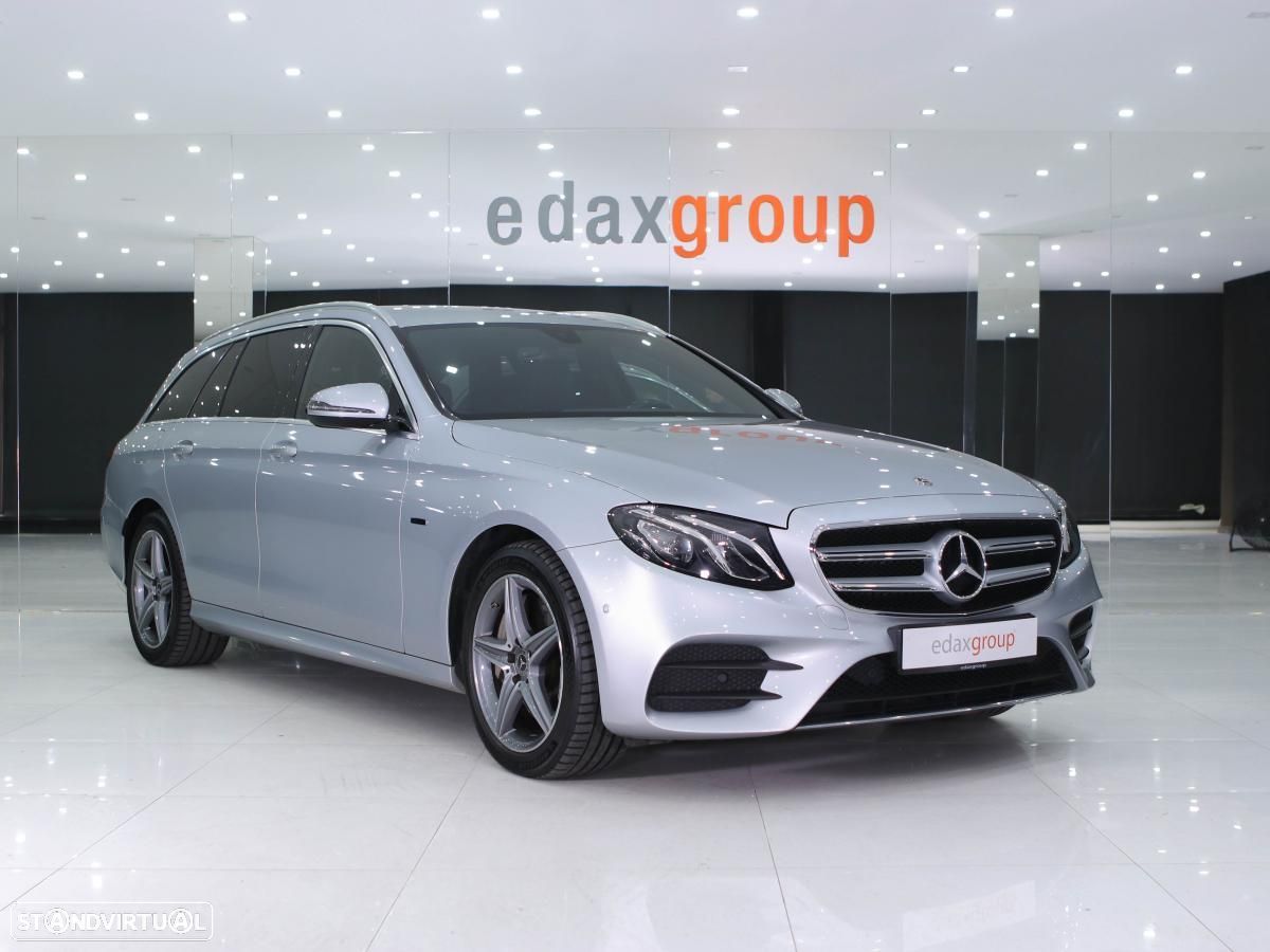 Mercedes-Benz E 300 de AMG Line - 1