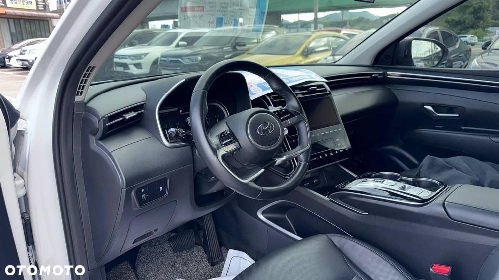 Hyundai Tucson 1.6 T-GDi 48V Platinum 4WD DCT - 11