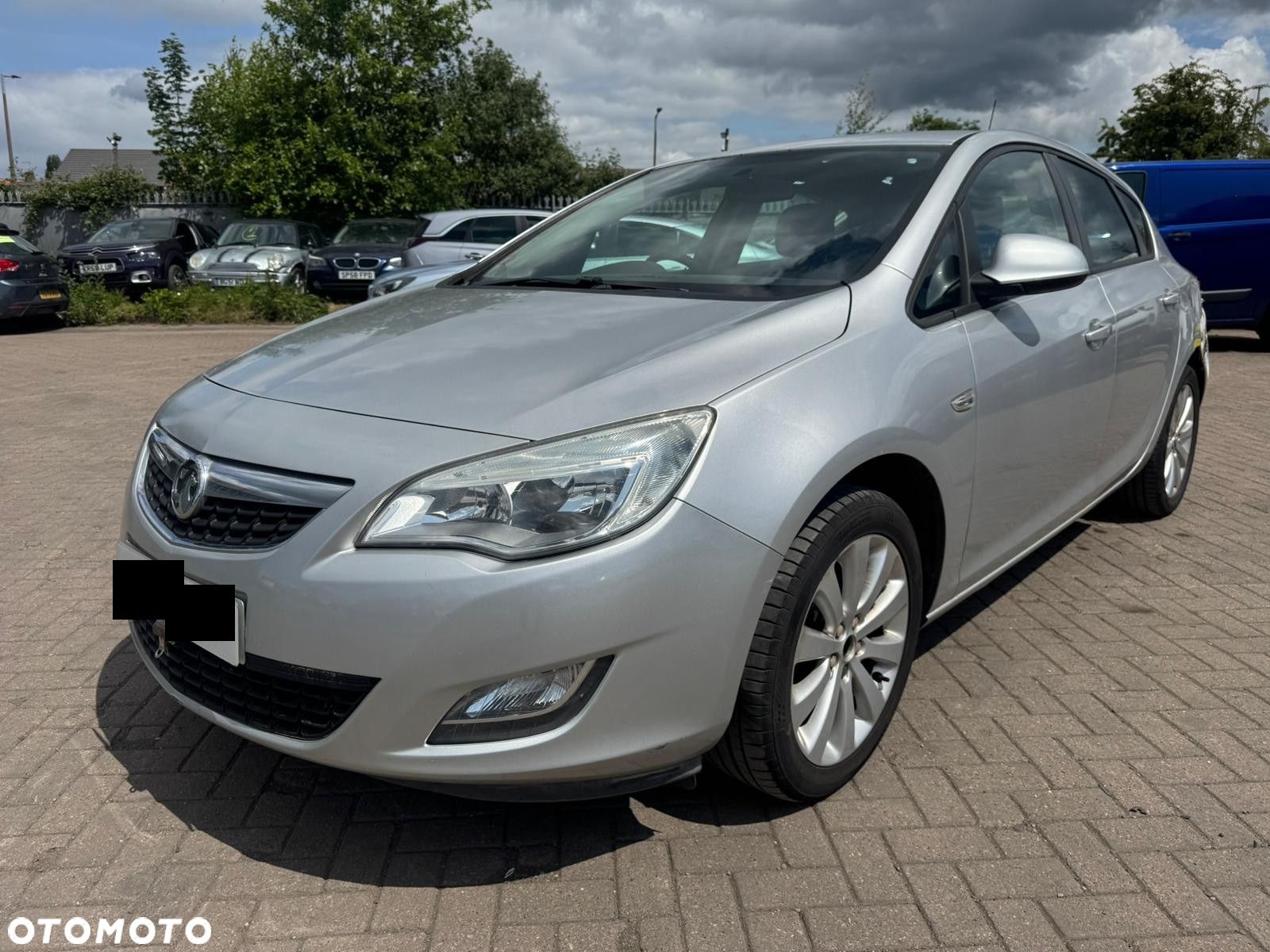 Vauxhall Astra - 1