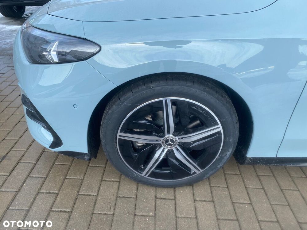 Mercedes-Benz CLA - 7