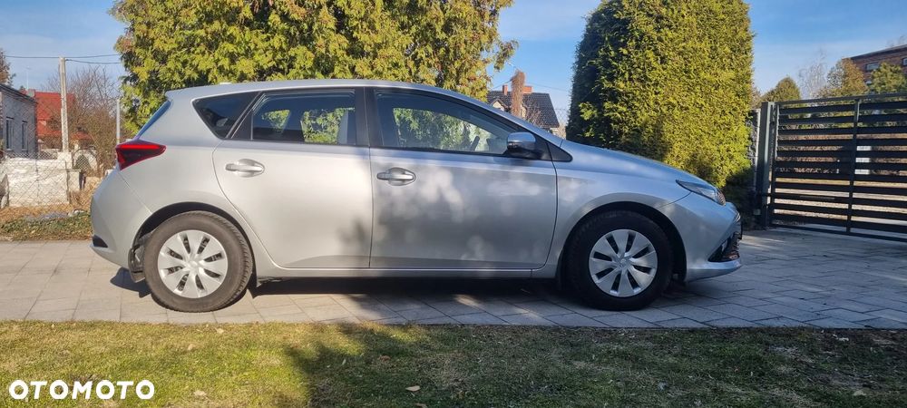 Toyota Auris 1.6 Classic Plus - 5