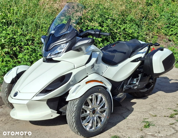 Can-Am Spyder