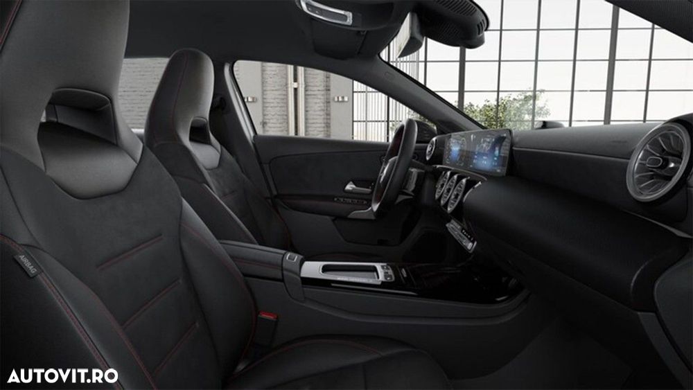 Mercedes-Benz A 220 4Matic Aut. - 6