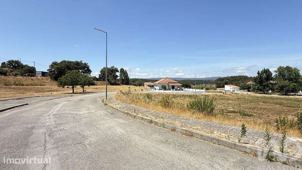 Terreno para construção em Alcanede - Grande imagem: 4/8