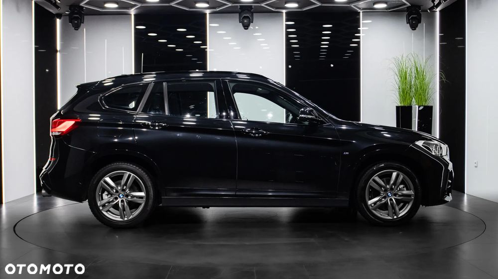 BMW X1 xDrive20i M Sport - 9