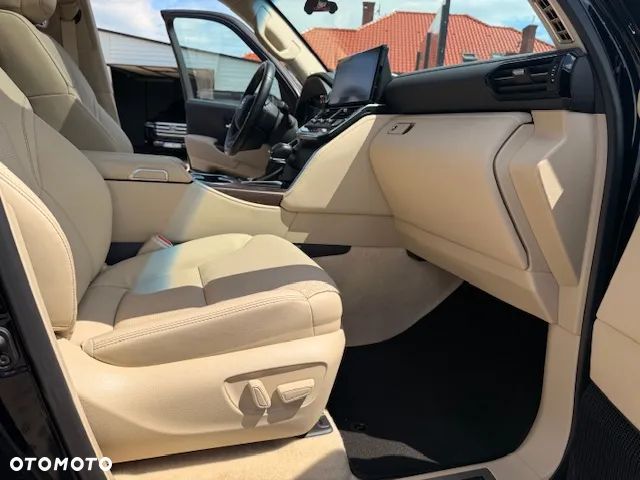 Toyota Land Cruiser - 16