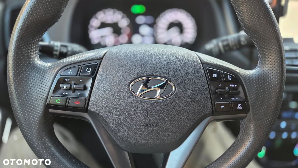 Hyundai Tucson 1.6 GDI BlueDrive GO 2WD - 13