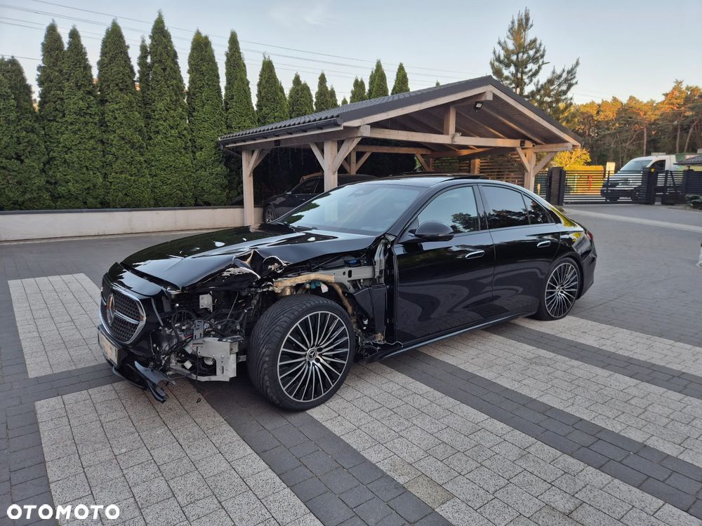 Mercedes-Benz Klasa E 450 mHEV 4-Matic AMG 9G-Tronic - 6