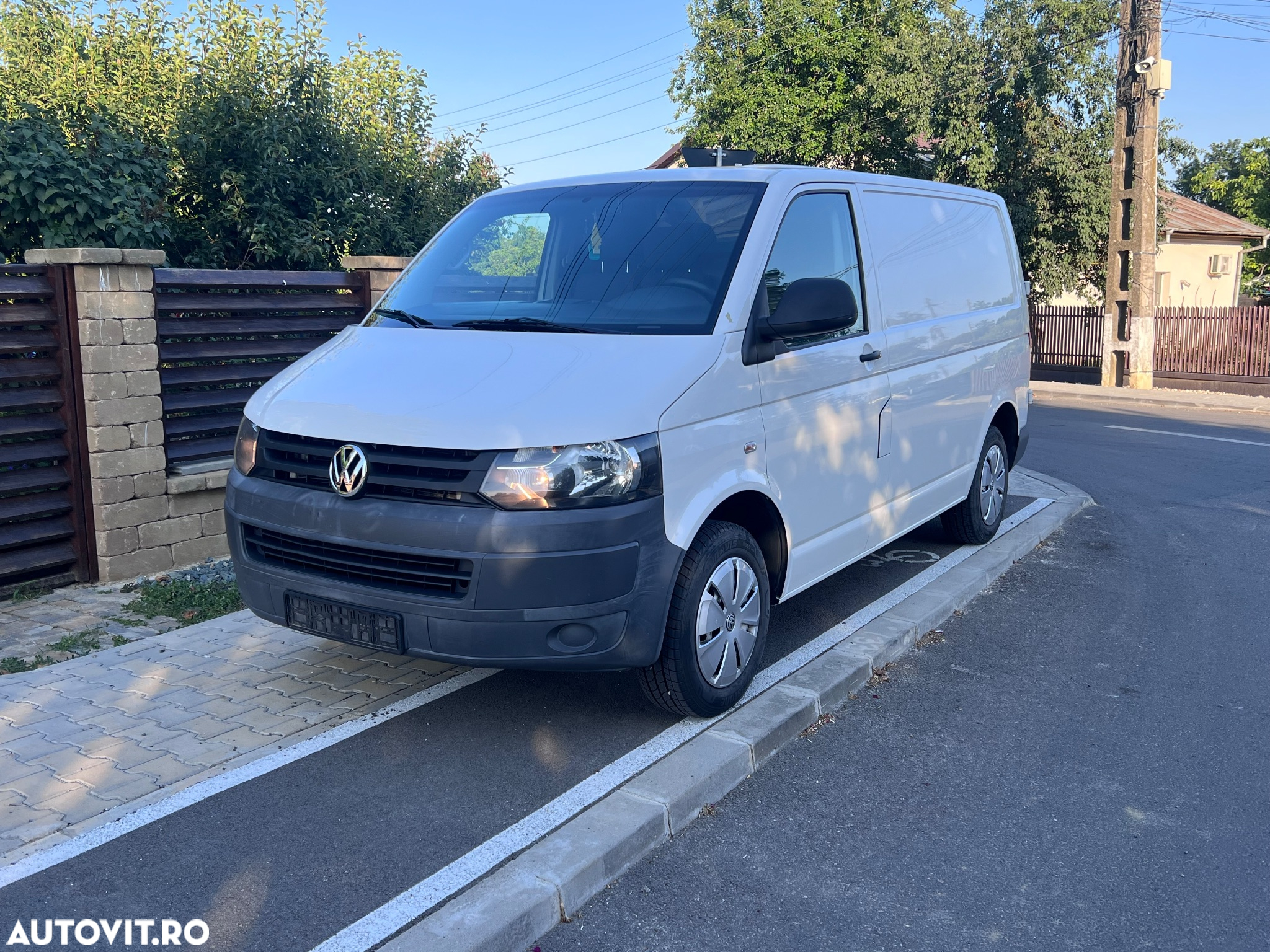 Volkswagen Transporter - 4