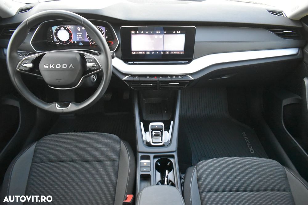 Skoda Octavia 2.0 TDI DSG Selection - 16