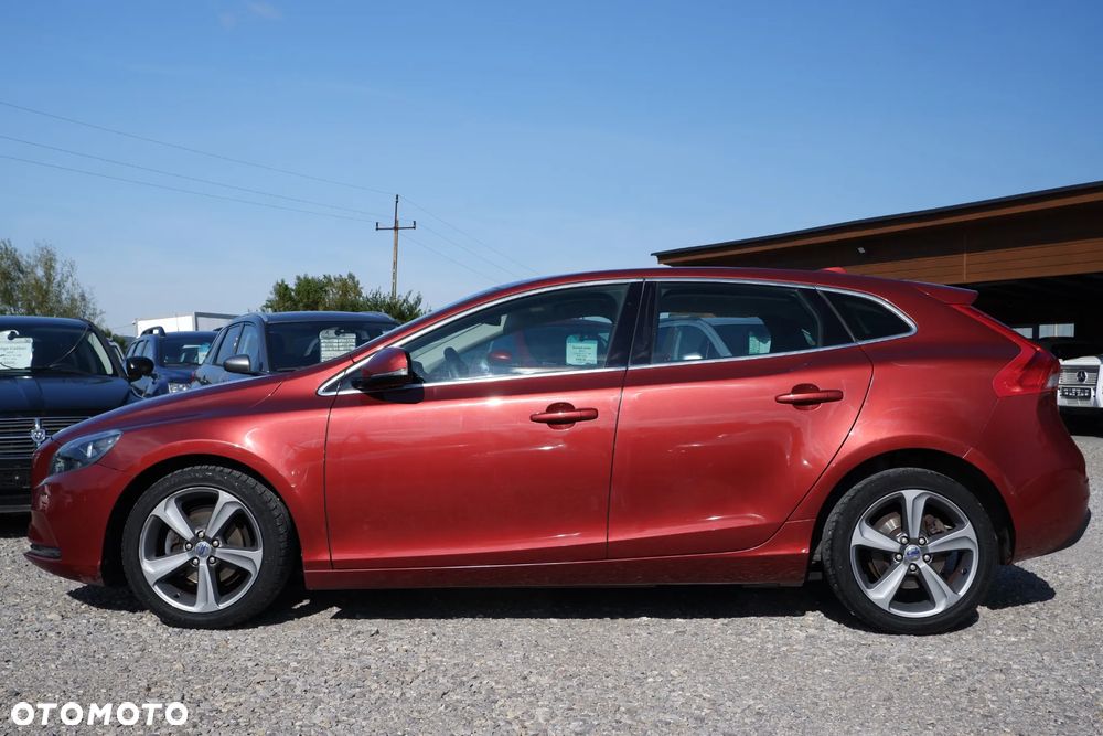Volvo V40 D2 Momentum - 36