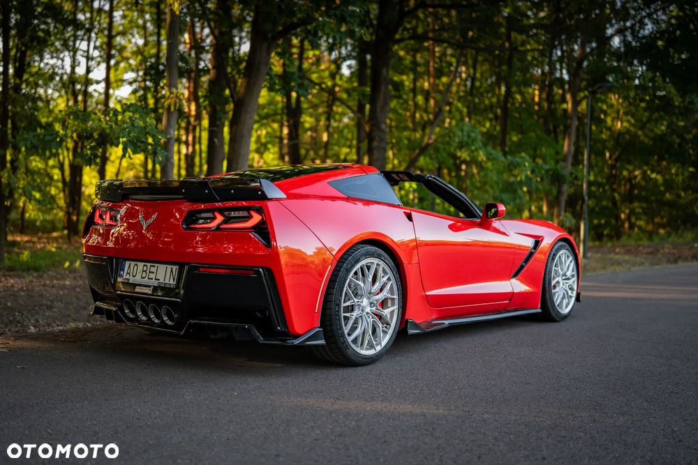Chevrolet Corvette - 6