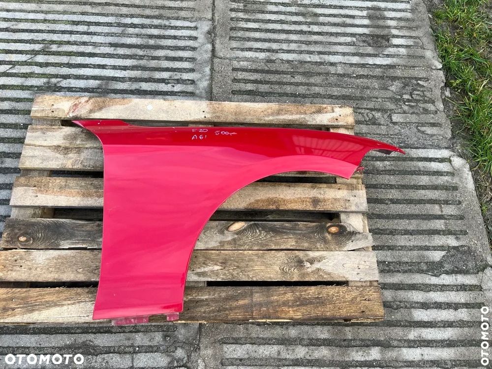 BŁOTNIK PRAWY BMW 1 F20 KOLOR A61 - 1