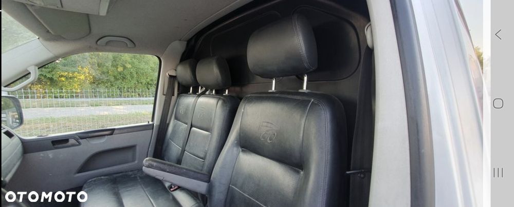 Volkswagen Transporter - 4