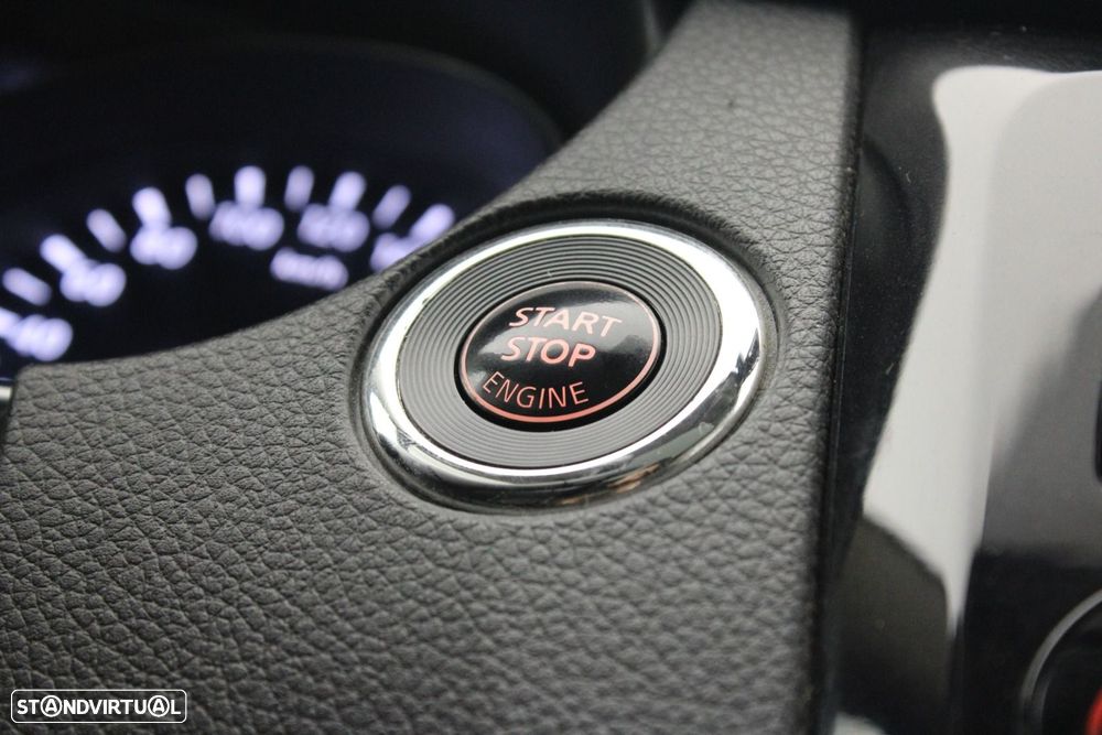 Nissan Qashqai 1.5 dCi N-Connecta - 14