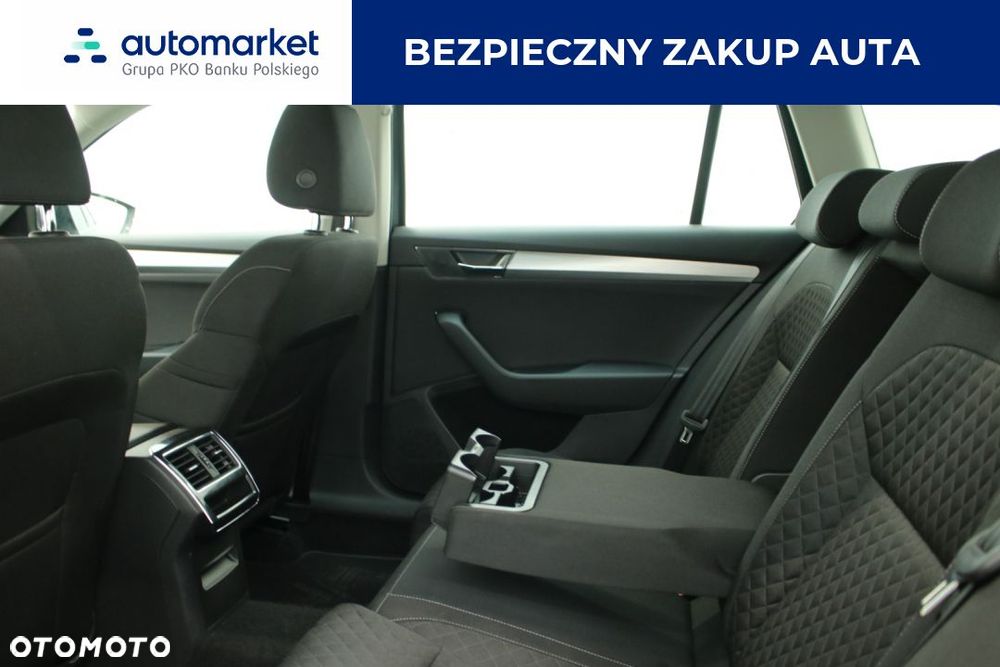 Skoda Superb 2.0 TDI SCR Ambition DSG - 8