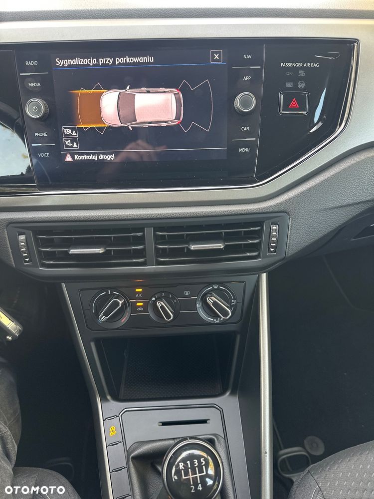 Volkswagen Polo 1.6 TDI SCR Comfortline - 29
