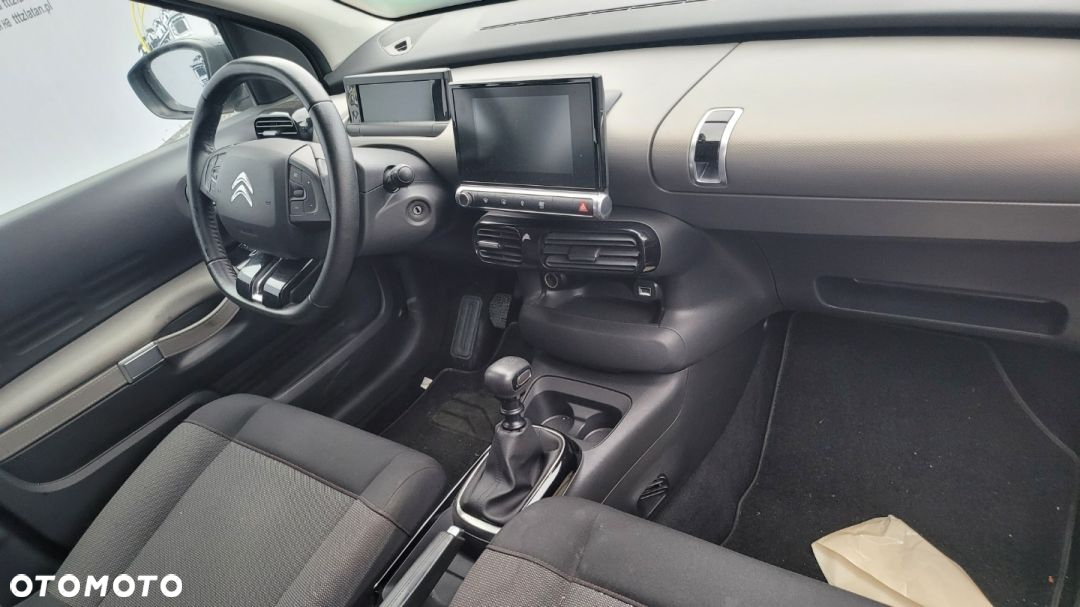 Citroën C4 Cactus - 13