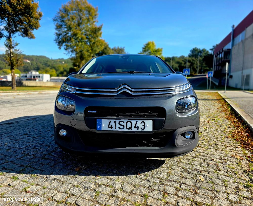 Citroën C3 1.2 PureTech Attraction - 2