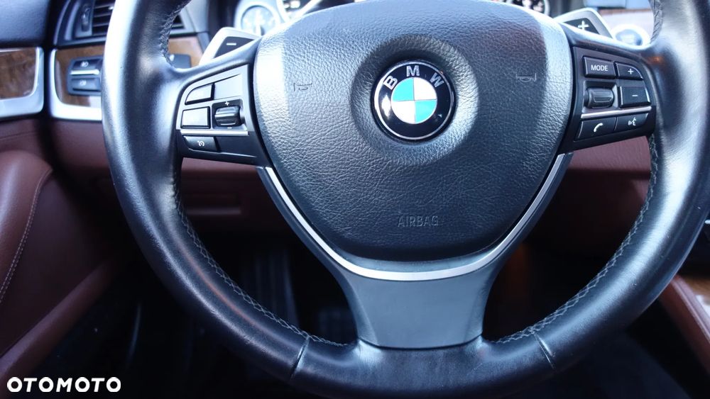 BMW Seria 5 520d Luxury Line - 20