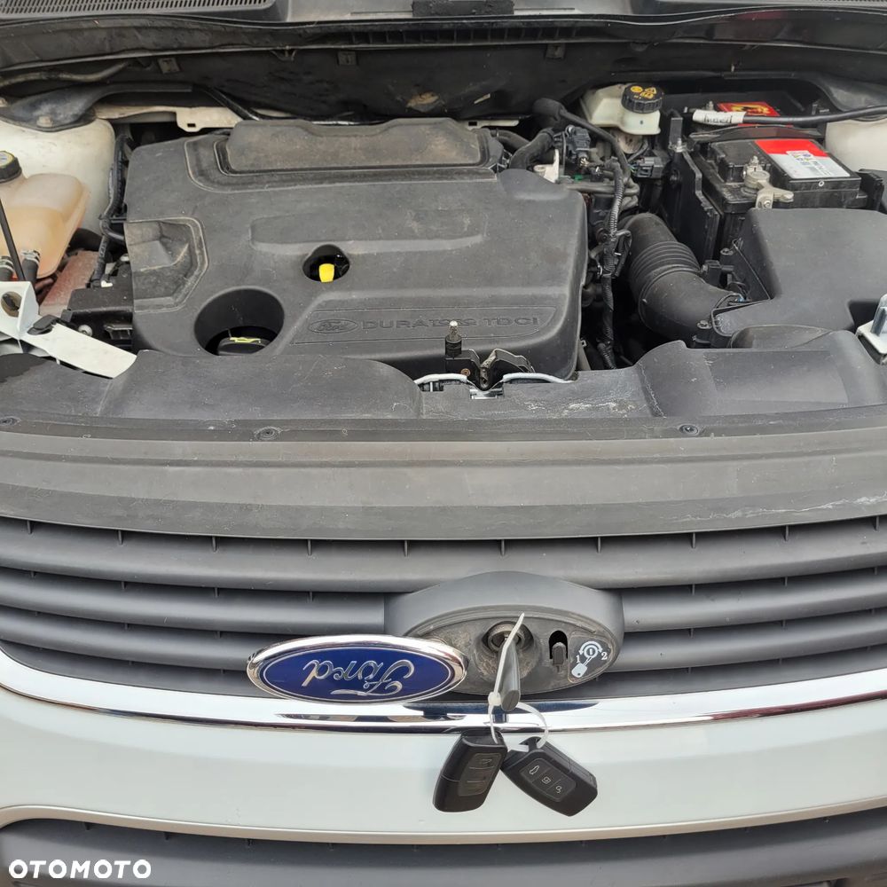 Ford Kuga 2.0 TDCi 2x4 Trend - 10