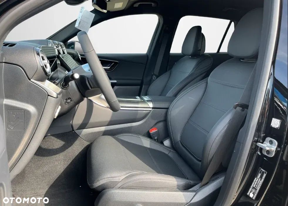 Mercedes-Benz GLC 200 4Matic 9G-TRONIC Avantgarde Advanced - 17