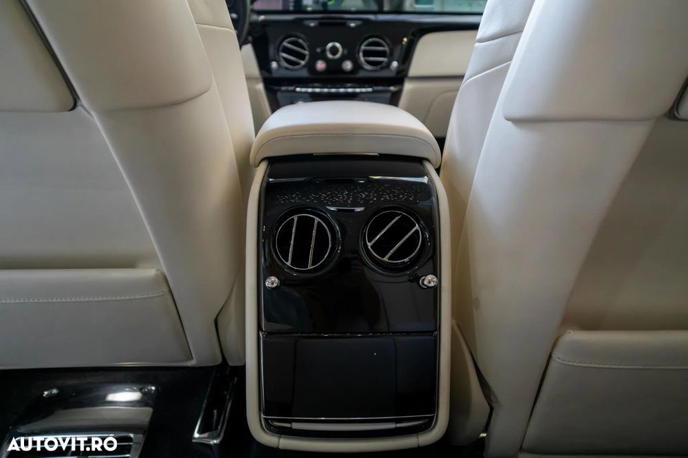 Rolls-Royce Phantom - 39
