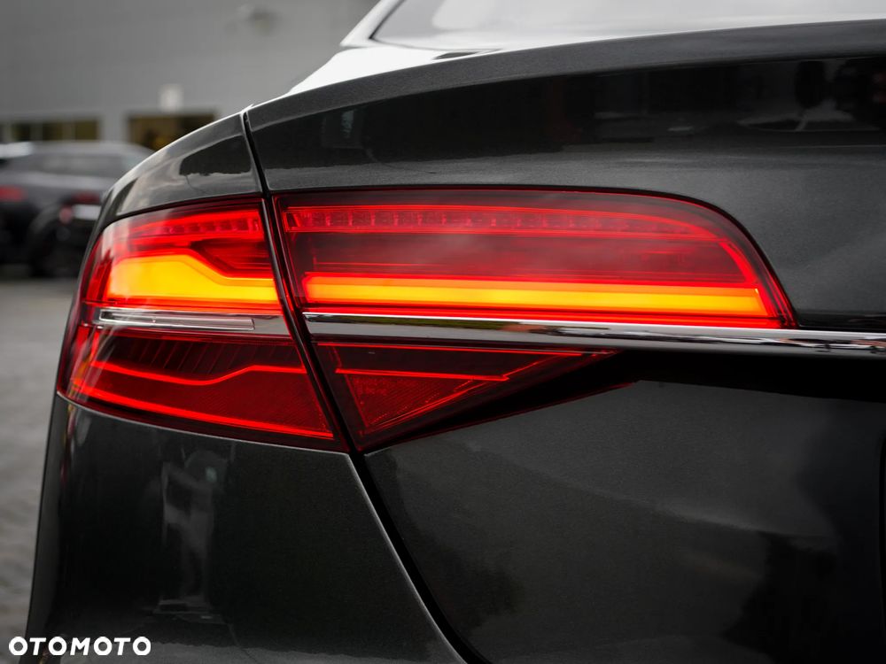 Audi A8 W12 6.3 FSI quattro tiptronic Lang - 8
