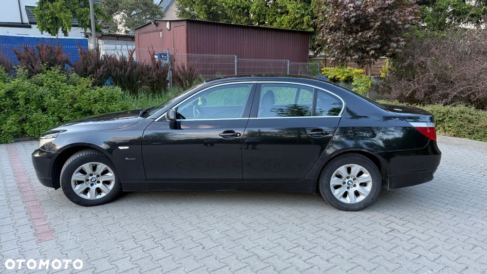 BMW Seria 5 525d - 10