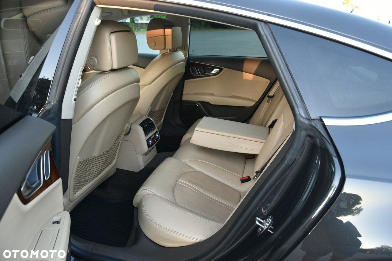 Audi A7 Sportback - 17