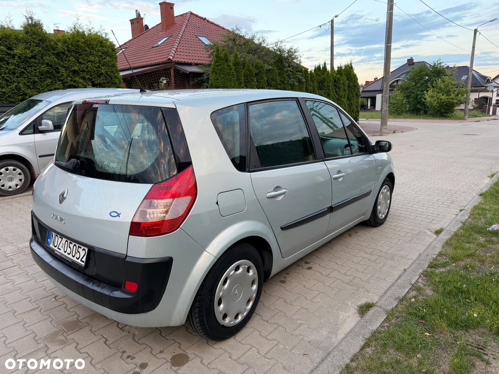 Renault Scenic 1.6 Confort Expression - 3